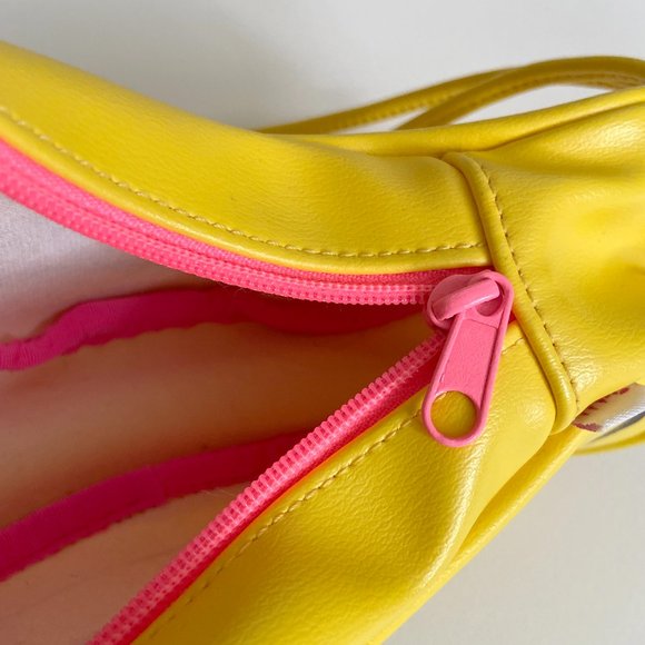 Paul Frank x Andy Warhol • RARE • Banana Clutch Purse • Like New • Collab • Bag - Picture 9 of 15